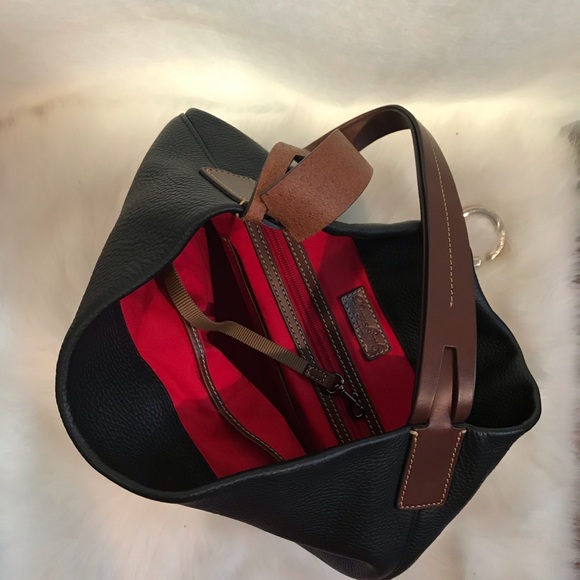 😍Dooney and Bourke black & brown pebbled hobo - Picture 5 of 7